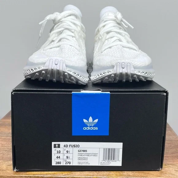 Adidas 4D fusio size 10 - Picture 2 of 7